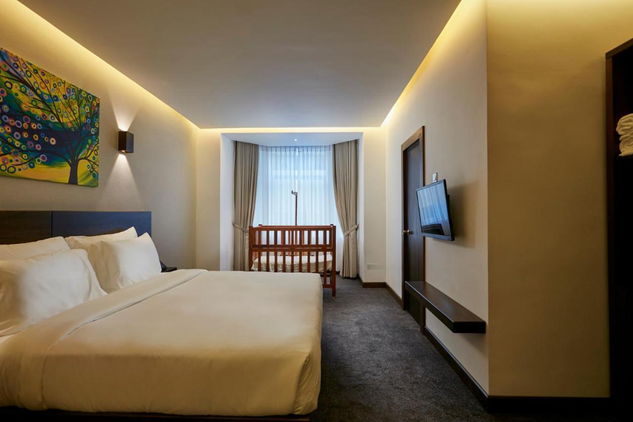 กัลเวย์ ไฮต์ โฮเต็ล Hotel นูวาราเอลิยา ภายนอก รูปภาพ
