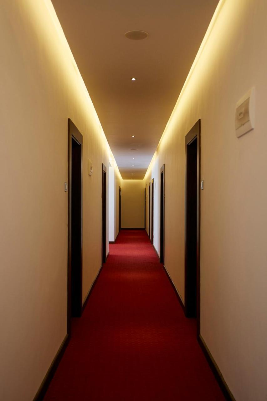 กัลเวย์ ไฮต์ โฮเต็ล Hotel นูวาราเอลิยา ภายนอก รูปภาพ