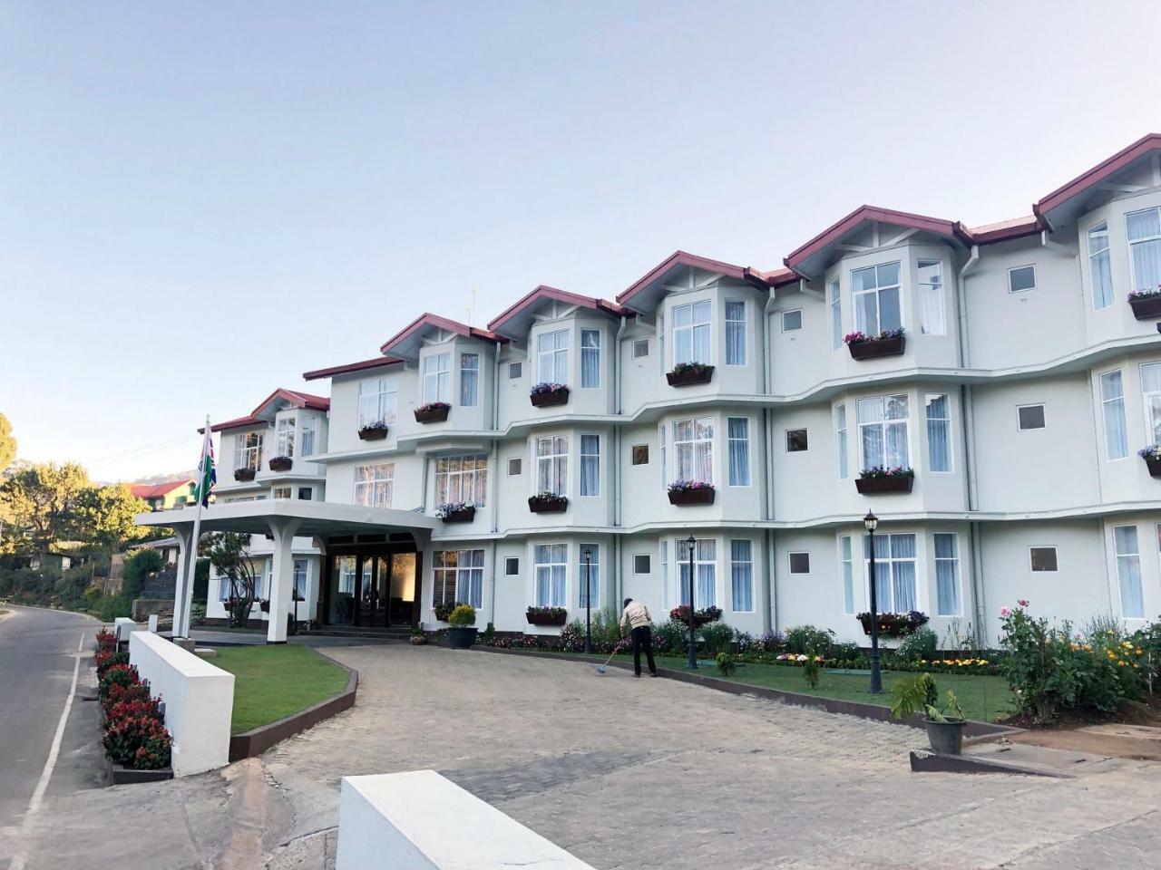 กัลเวย์ ไฮต์ โฮเต็ล Hotel นูวาราเอลิยา ภายนอก รูปภาพ
